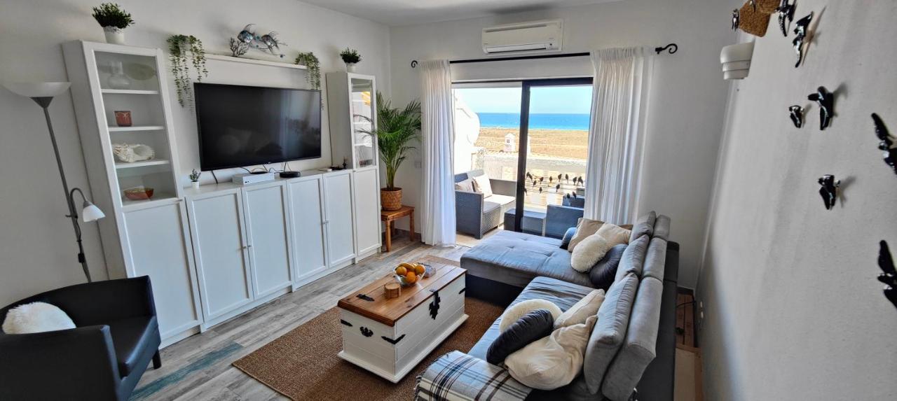 The Swallow'S Rest Beach House - Meia Praia Лагуш Екстер'єр фото